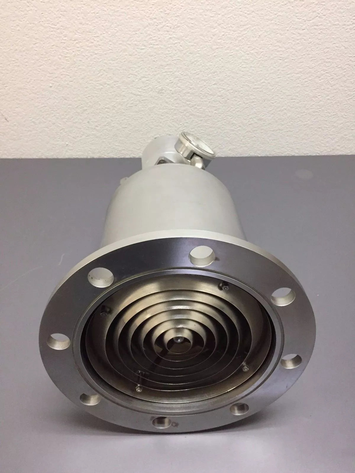 Air Products Displex DE-202-O.S.P Pneumatic Cryocooler Cryo Pump with Regulator