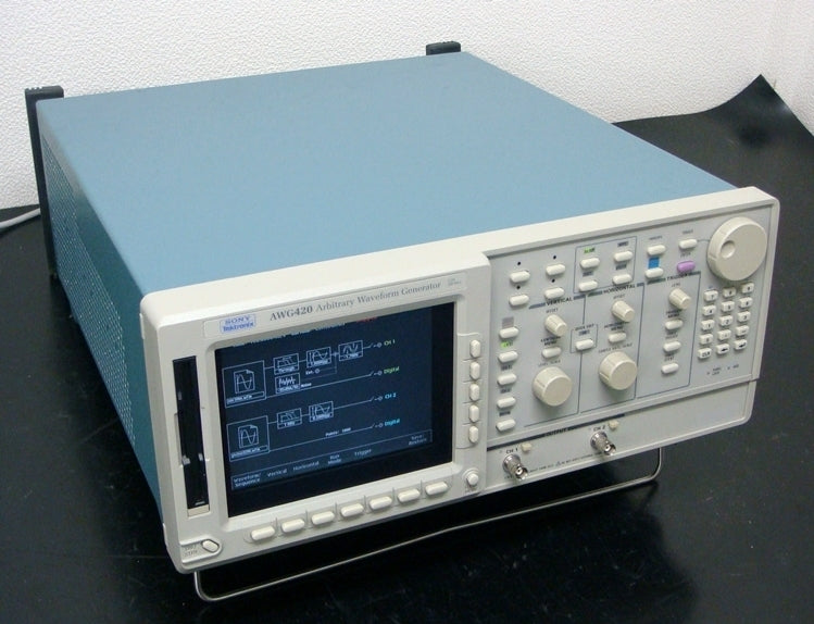 AWG420 200MHz 16bit 2ch Waveform Generator by Tektronix