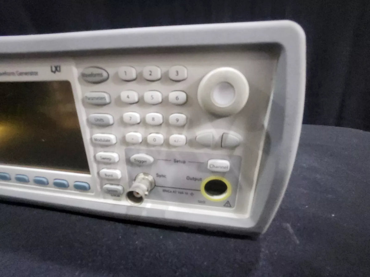 Agilent 33521A Function Arbitrary Waveform Generator 30 MHz AS-IS