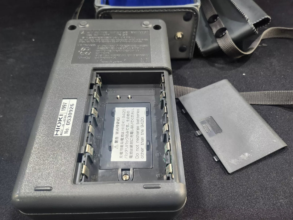 Hioki 7011 DC Signal Source for Precision Signal Generation