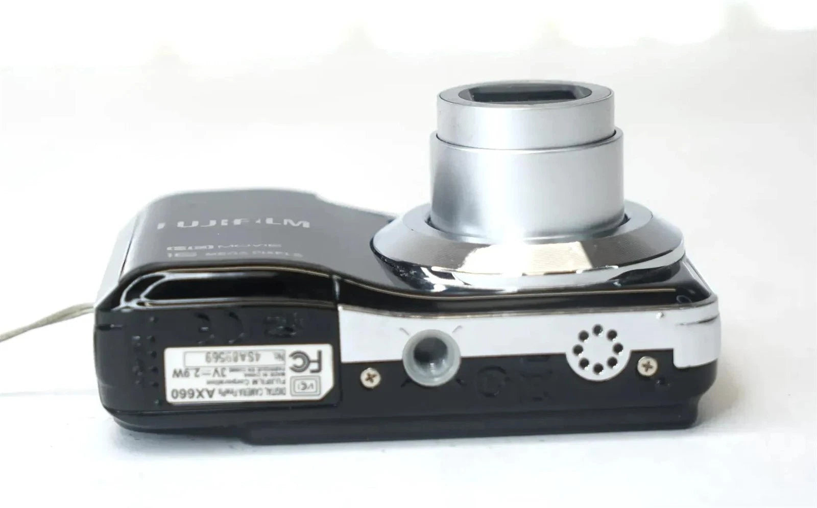 Fujifilm FinePix AX660 16 MP Digital Camera - Free Shipping