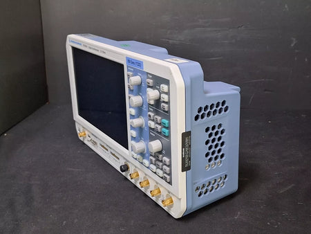 R&S RTB2004 Oscilloscope 4CH 300MHz 2.5GSa/s Opt. B243 Z1 (2202)