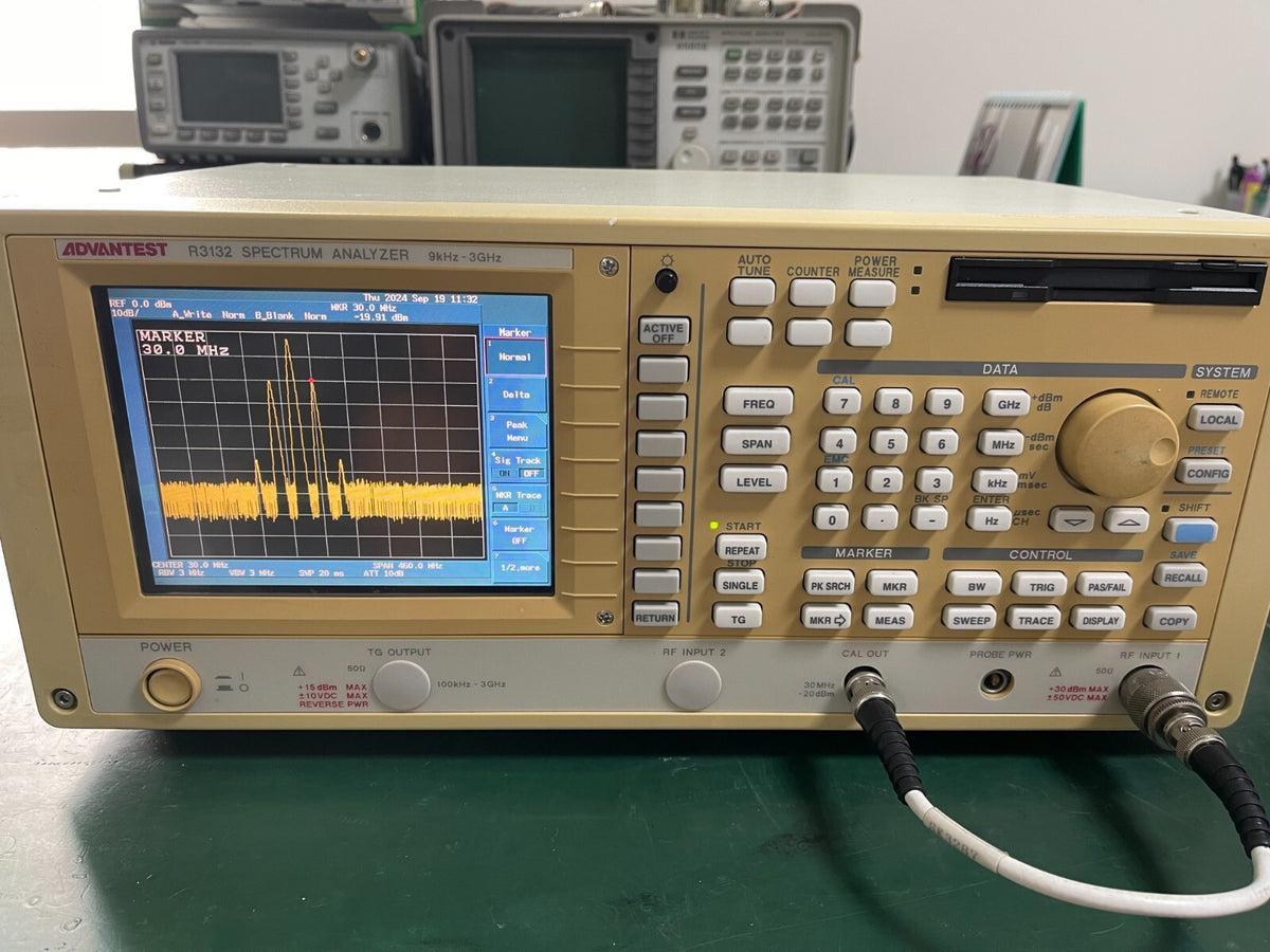 Advantest R3132 Spectrum Analyzer 9KHz - 3GHz