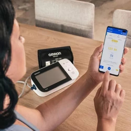 Omron HEM 7361T Bluetooth Blood Pressure Monitor with Cuff Wrapping Guide