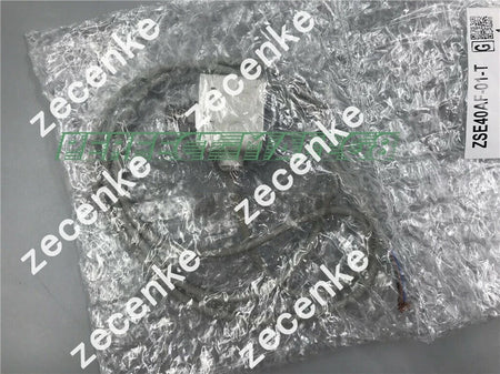 1pc New For SMC Pressure Switch ZSE40AF-01-T