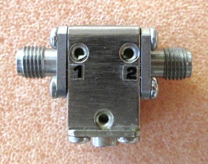 RF Signal Isolator 19.00 GHz–22.00 GHz by Ditom Microwave