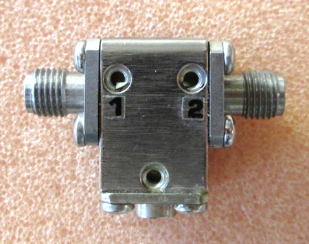 RF Signal Isolator 19.00 GHz–22.00 GHz by Ditom Microwave