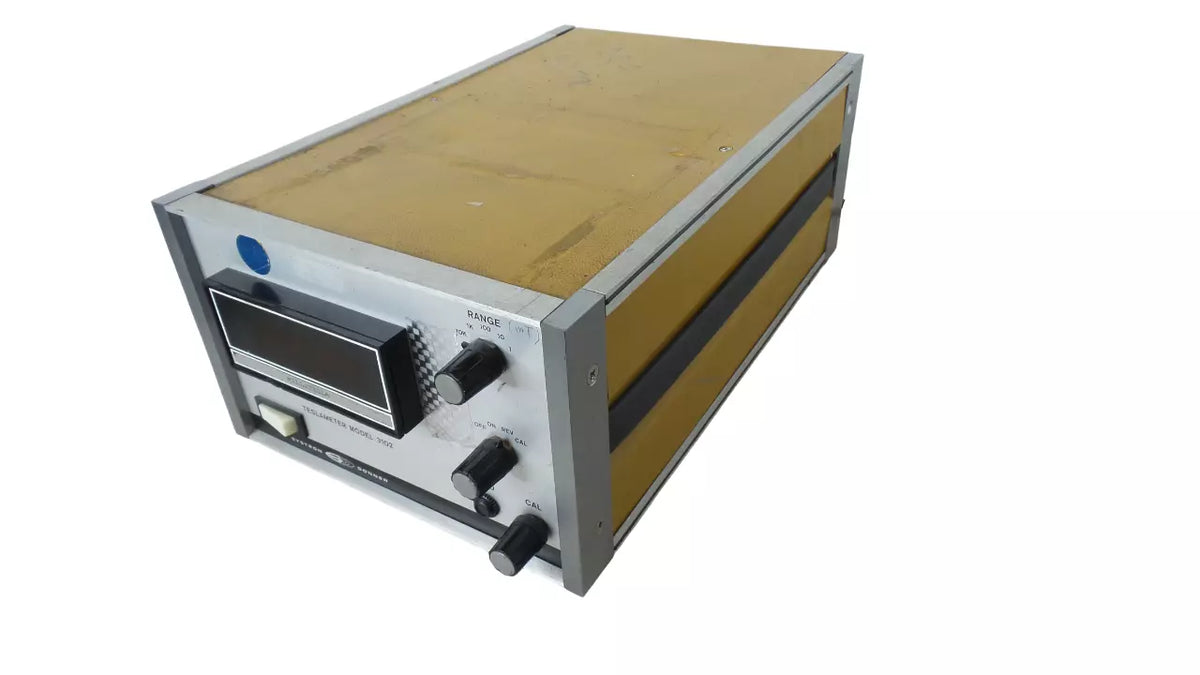 SYSTRON TESLAMETER 3102 - Precision Magnetic Field Measurement Device