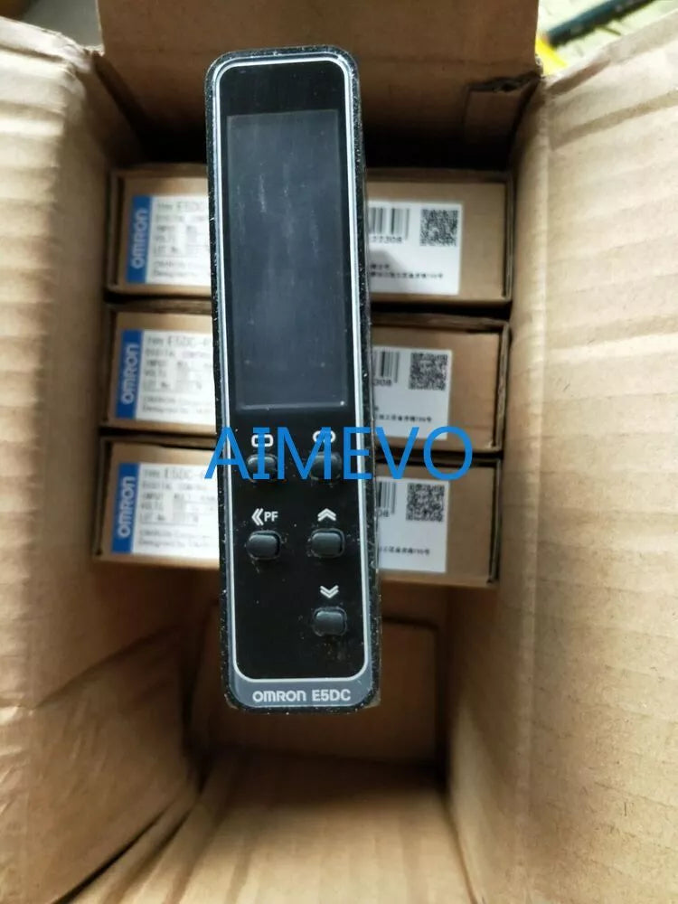 1PC NEW Omron temperature controller E5DC-RX2ASM-800