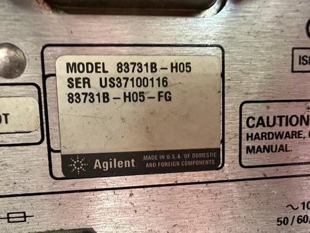 Agilent Keysight 83711B Synthesized CW Generator 1-20GHz Opt 1E5 SN US37100116
