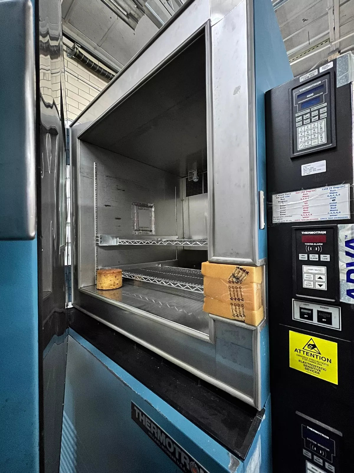 Thermotron S-35C-5-5 Environmental Test Chamber -70°C to +180°C