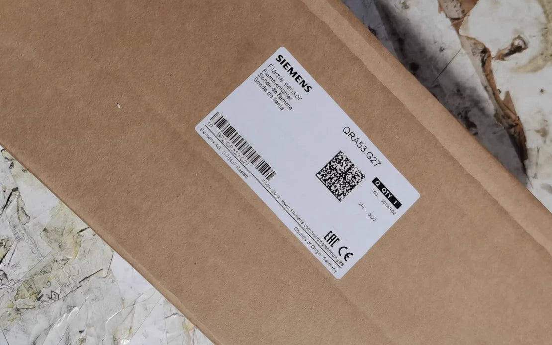 1pcs Siemens flame detector QRA53.G27