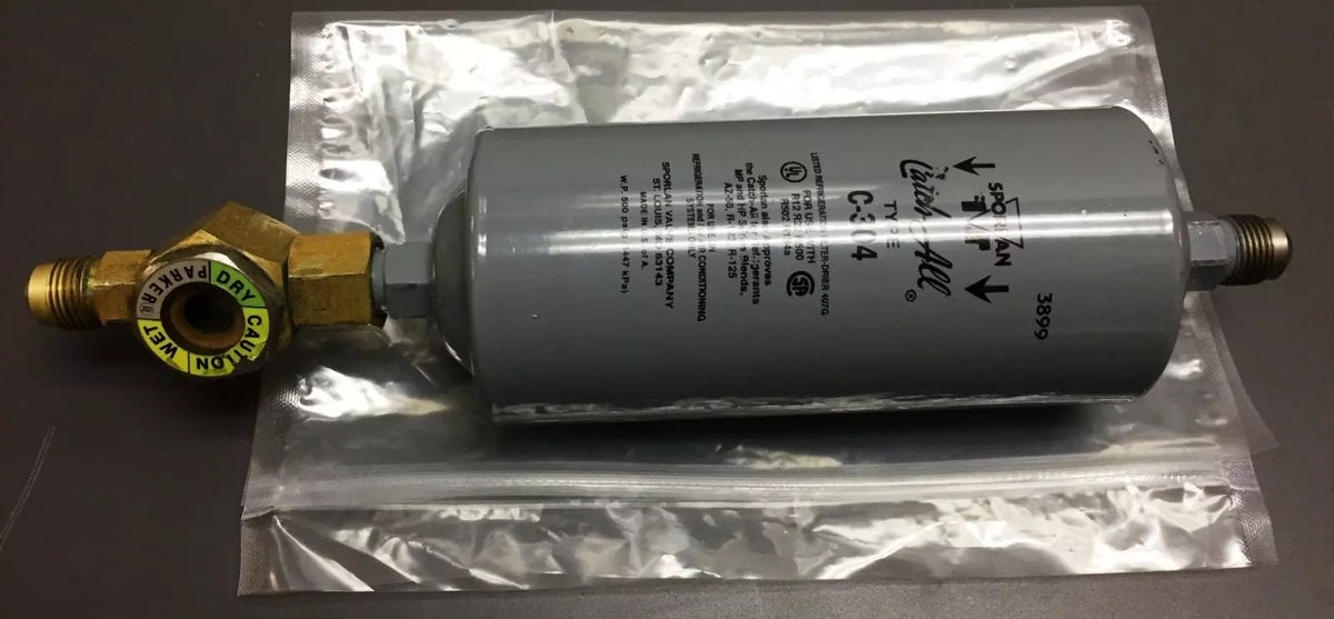 Sporlan C-304 Liquid Line Filter Drier w/Parker R 12-22-500-502 Refrig Liquid In