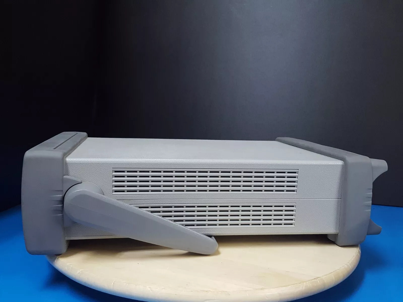 Agilent 11713B Attenuator Switch Driver with GPIB Port Optional LXI (2102)