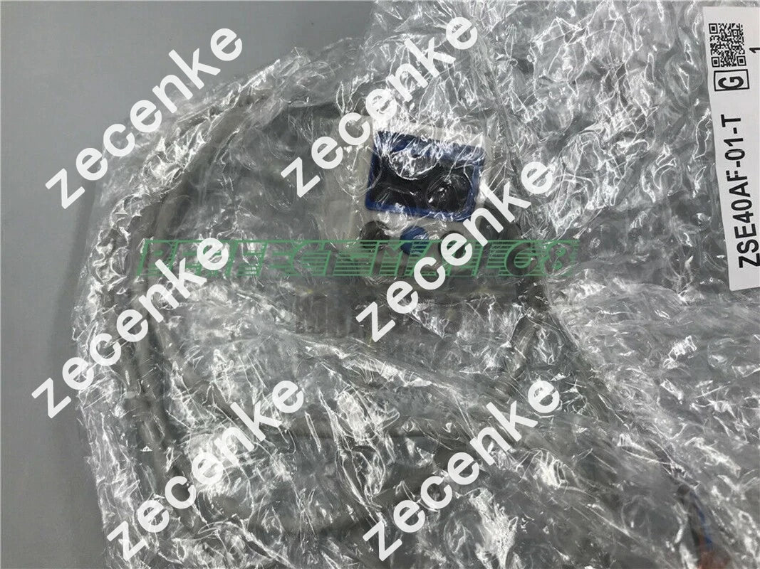 1pc New For SMC Pressure Switch ZSE40AF-01-T