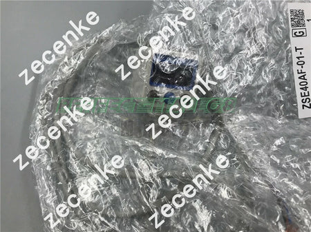 1pc New For SMC Pressure Switch ZSE40AF-01-T