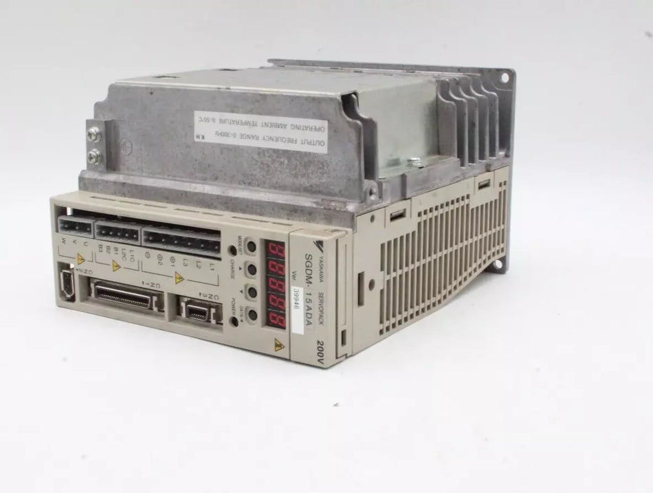 YASKAWA SGDM-15ADA AC Servo Drive 1.5KW 3-Phase 2HP SIGMA SERIES