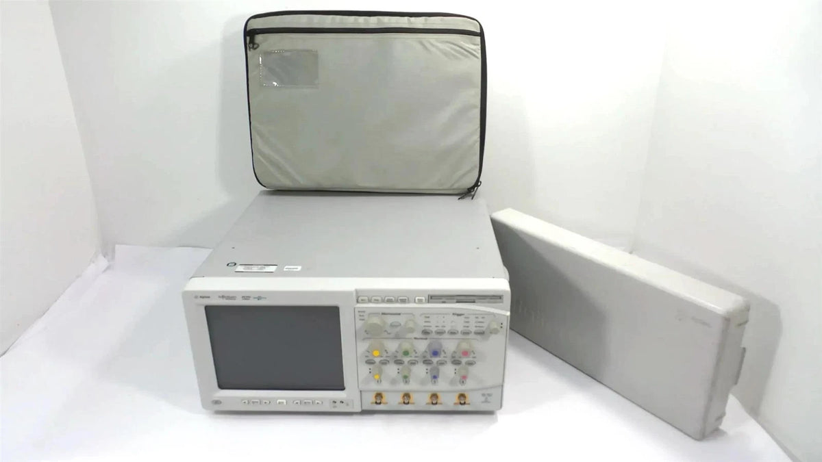 Agilent 54831M Infiniium Oscilloscope 600 MHz 4 GS/a with Accessories
