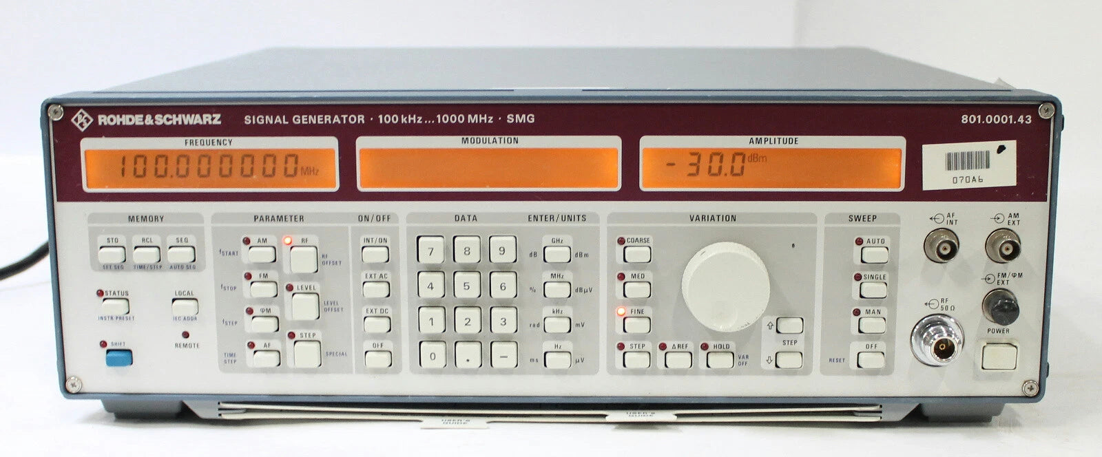Rohde & Schwarz SMG 100 kHz  1000 MHz RF Signal Generator 801.0001.43 OPT B1 B2