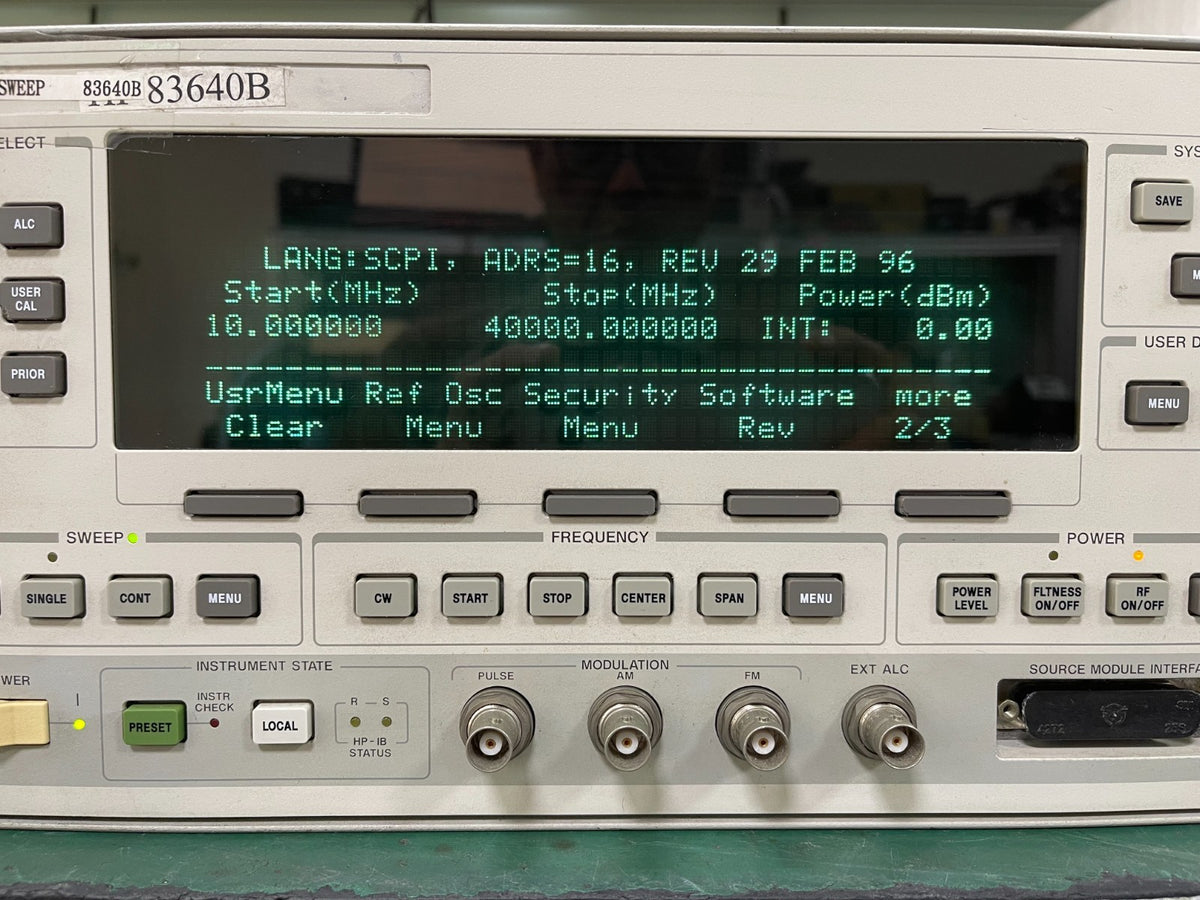HP Agilent 83640B 10MHz-40GHz Synthesized Sweep Signal Generator001/0<wbr/>02/008_0232