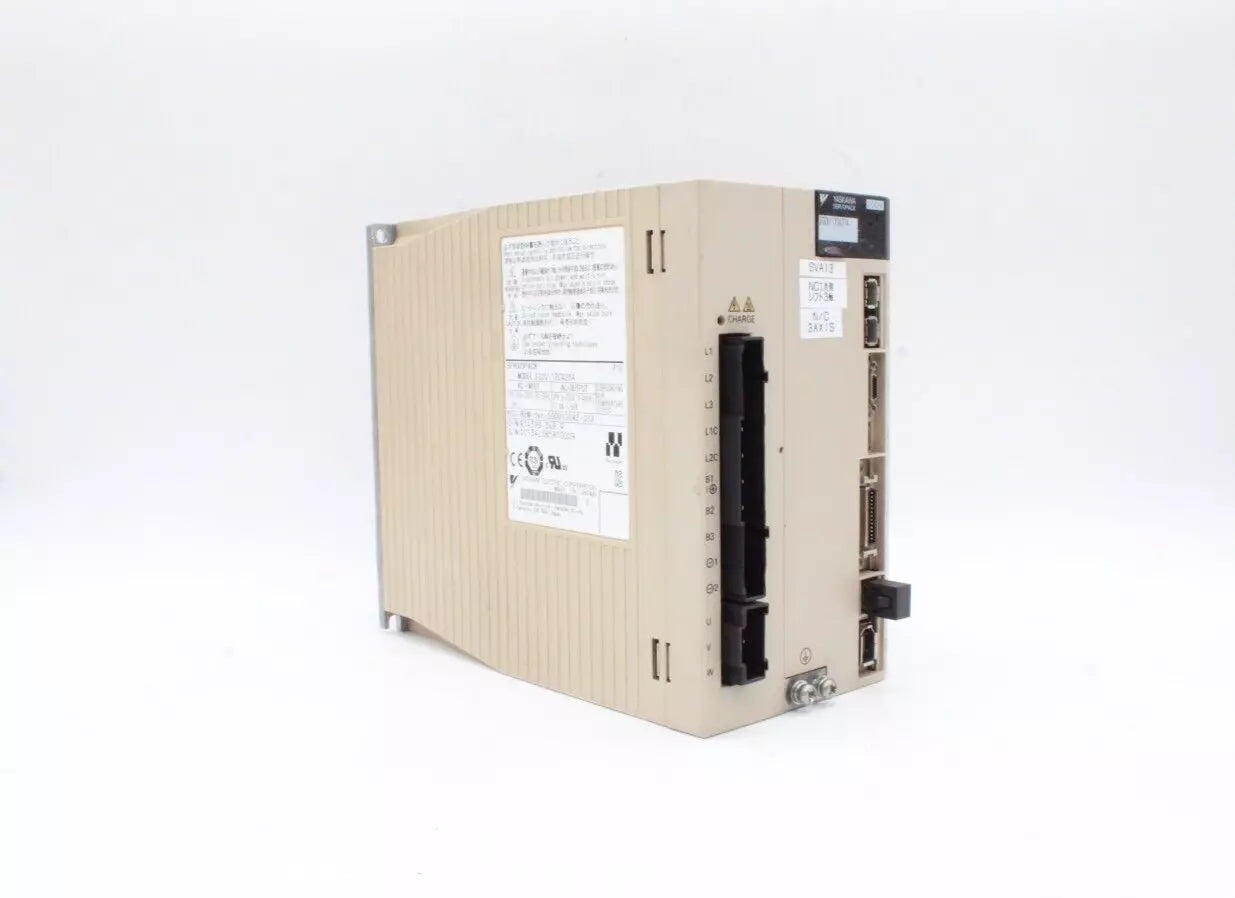 YASKAWA SGDV-120A21A AC Servo Drive 1.5KW 200-230VAC 50/60HZ 3 Phase