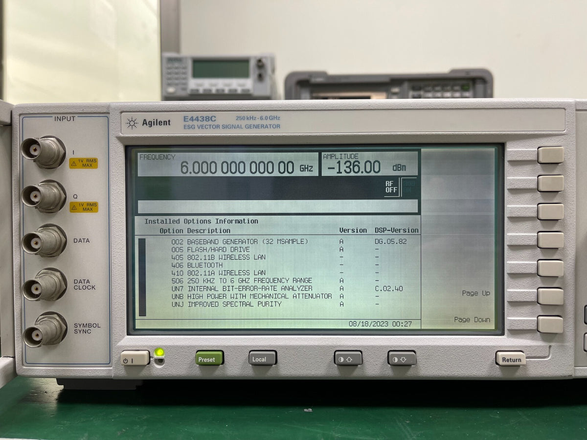 Agilent E4438C ESG Vector Signal Generator 250kHz-6GHz _0690