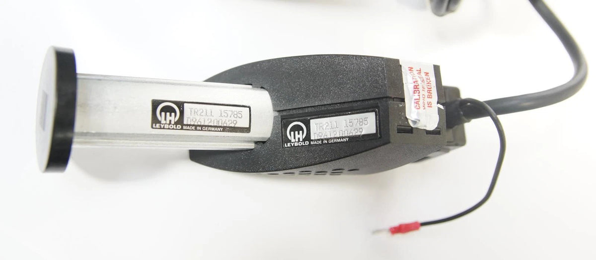 Leybold Vakuum / Vacuum Thermovac TM20 D-50968 Gauge Controller w TR211 Sensor