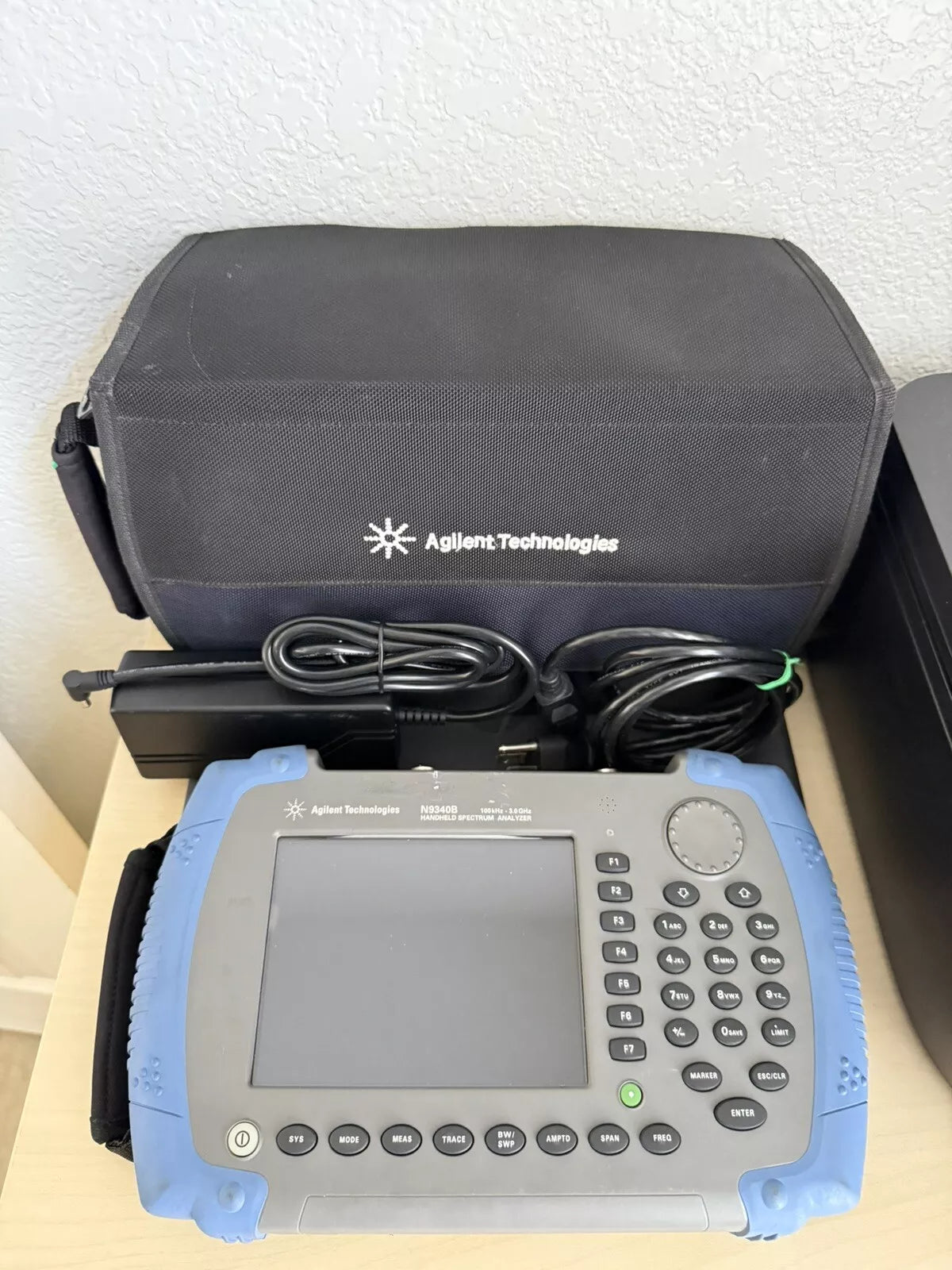 Agilent N9340B Handheld RF Spectrum Analyzer (HSA), 3 GHz