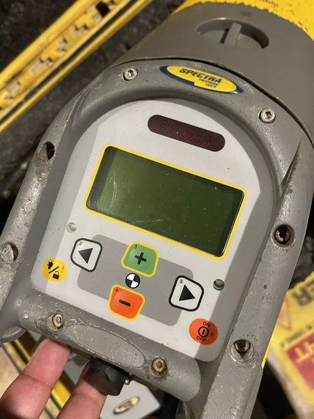 Spectra Trimble DG511 Precision Pipe Laser Kit