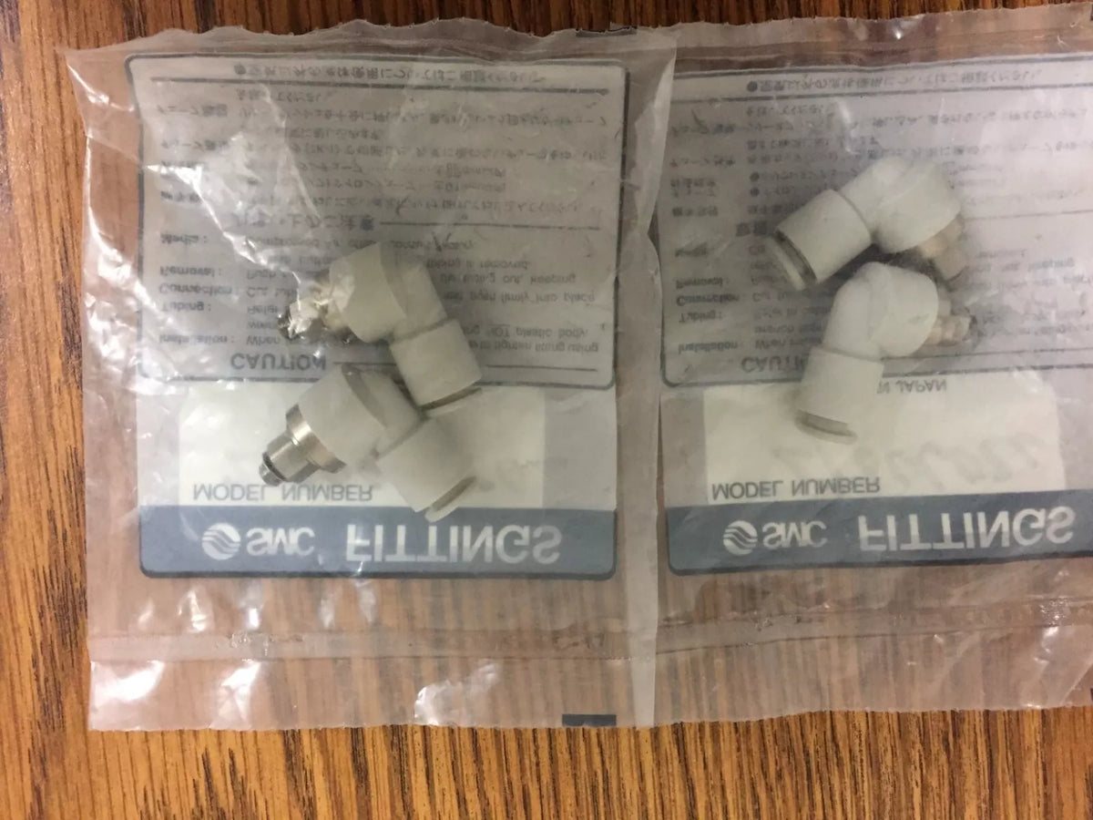 SMC KXL06-M5 Rotary Fitting, 1Bag/2pcs New