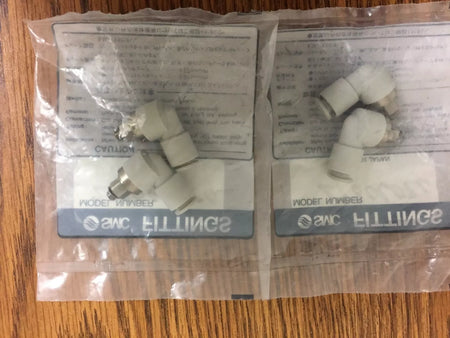 SMC KXL06-M5 Rotary Fitting, 1Bag/2pcs New