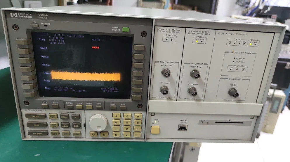1pcs HP 70004A Optical Spectrum Analyzer