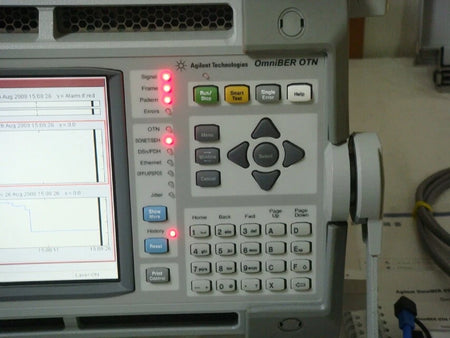 Agilent J7232A 004/106/325/330/610/UK6 OmniBER OTN Communications Analyzer