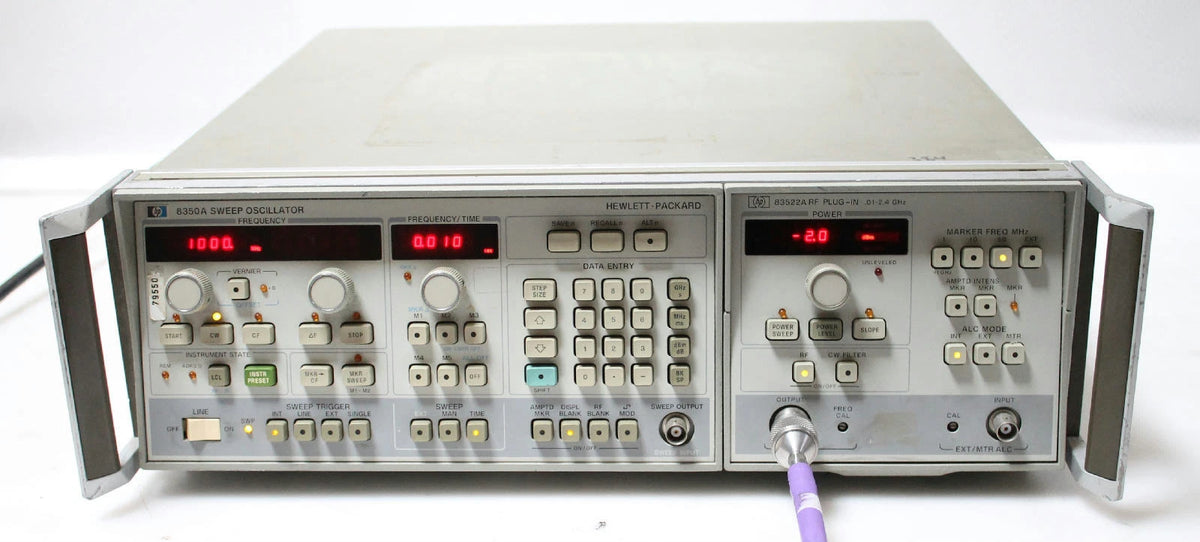 HP/Agilent 8350A Sweep Oscillator w HP 83522A RF Plug-In 10 MHz - 2.4 GHz