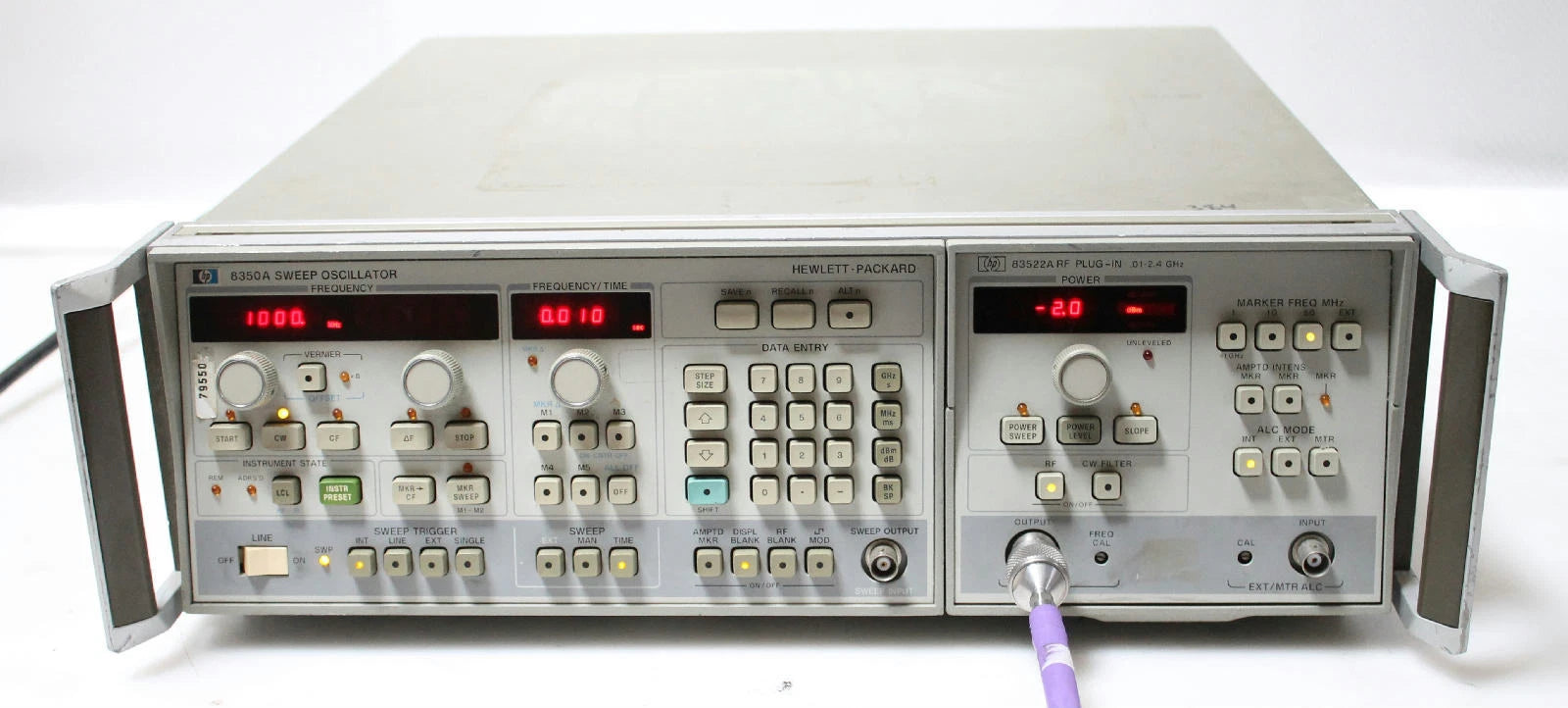 HP/Agilent 8350A Sweep Oscillator w HP 83522A RF Plug-In 10 MHz - 2.4 GHz