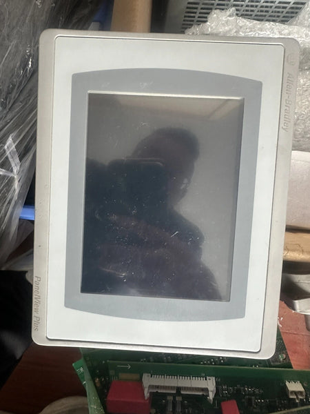 2711P-T6C21D8S Touchscreen Panel Display for Industrial Control Systems