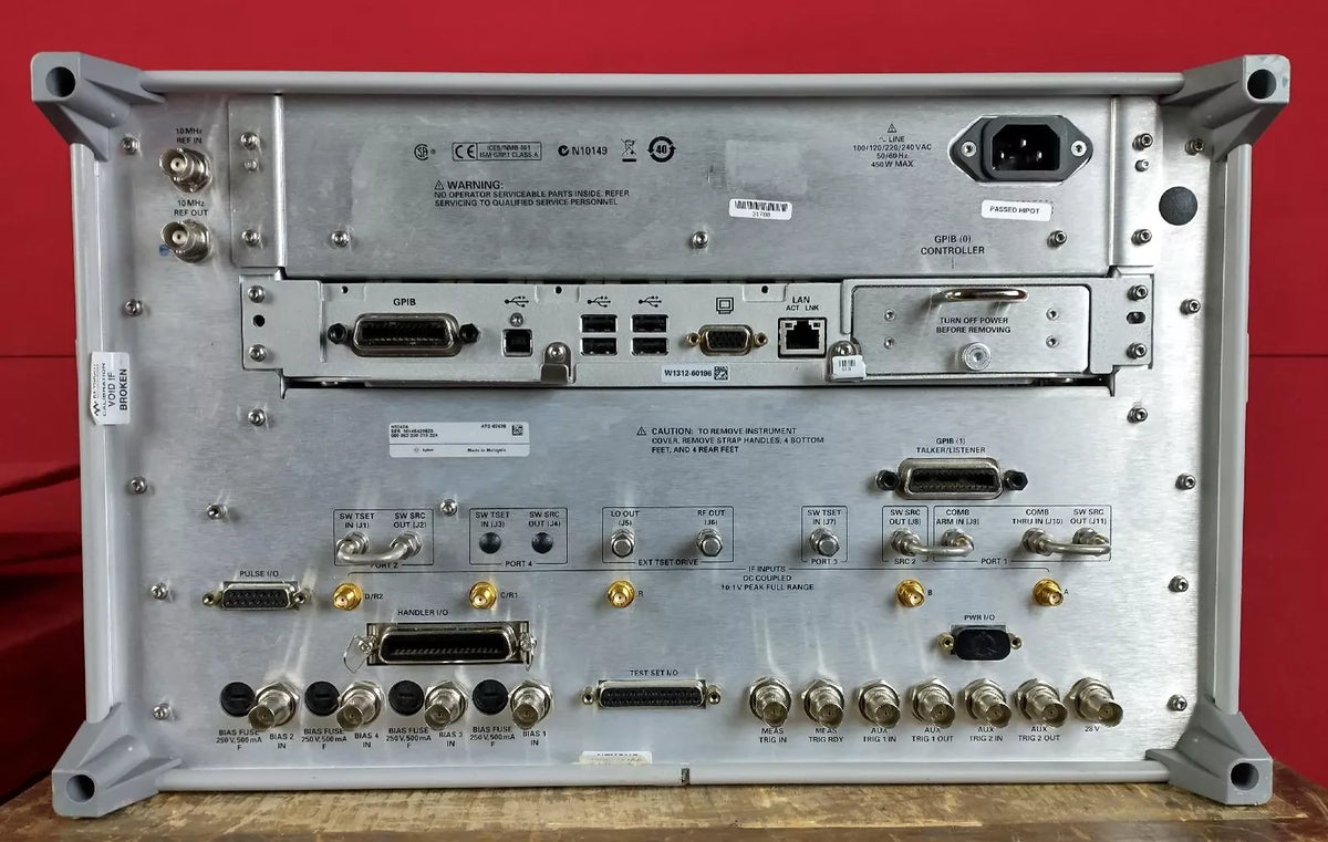 Agilent / Keysight N5242A MY48420820 PNA-X Microwave Network Analyzer with OPTIONS