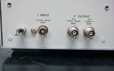 HP 4140B DC Voltage Source