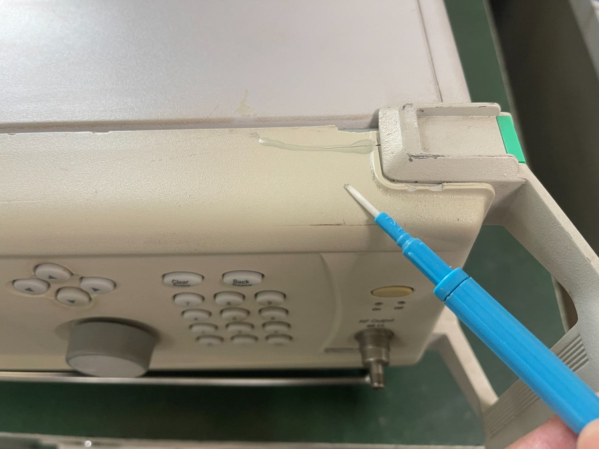 Anritsu MG3692A CW Signal Generator 10MHz to 20GHz w/ Opt. 2F ,4 ,11 ,16 _1004