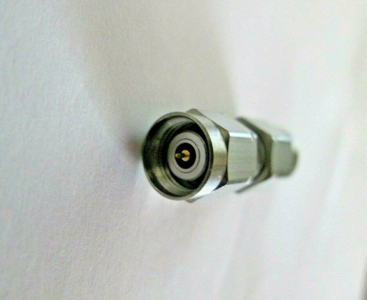 RF Adapter 50 GHz 1.85 mm to 2.4 mm by KMCO