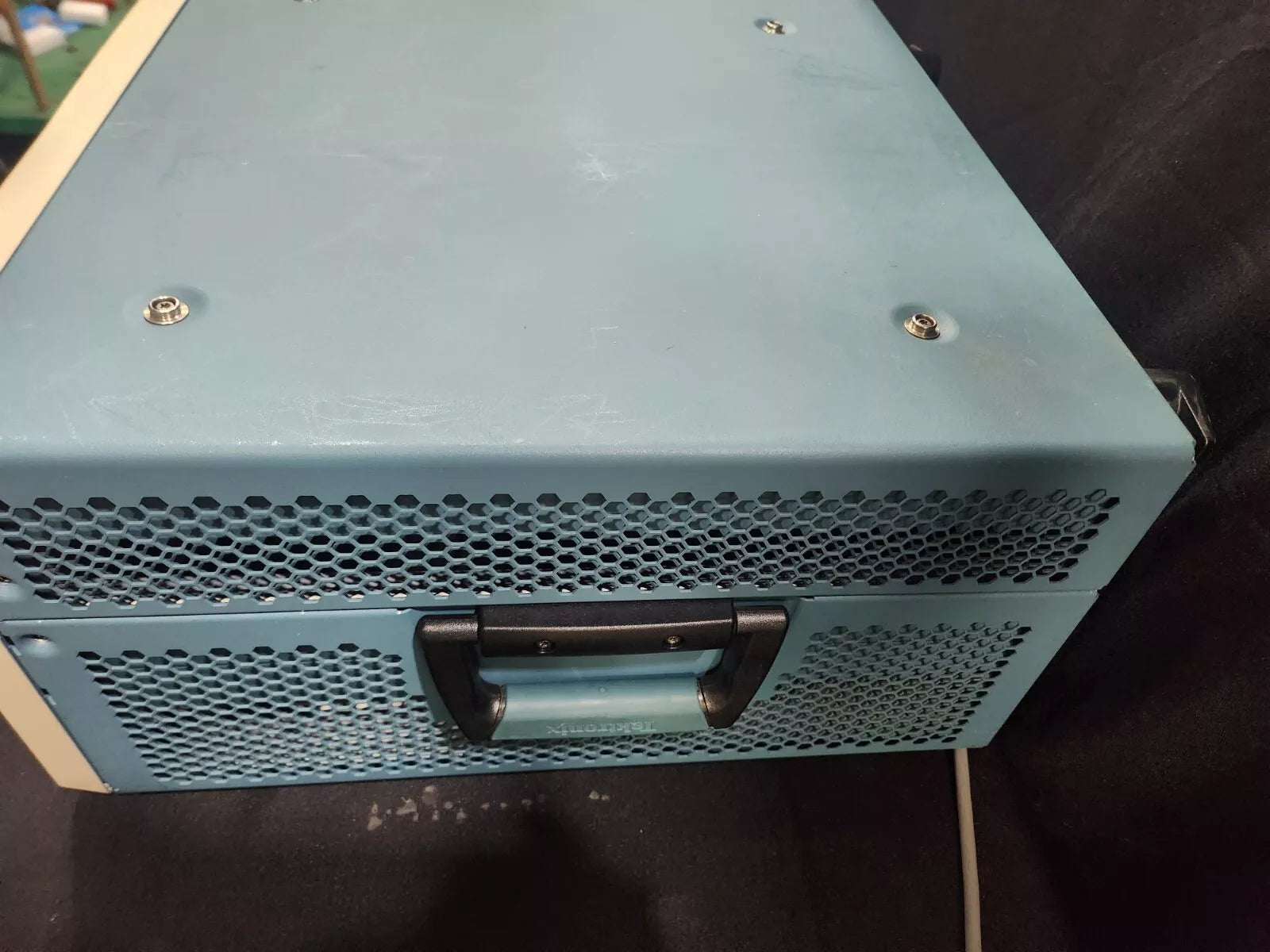 Tektronix AWG7102 10GS/s 2CH Arbitrary Waveform Generator AS IS Selling (0350)