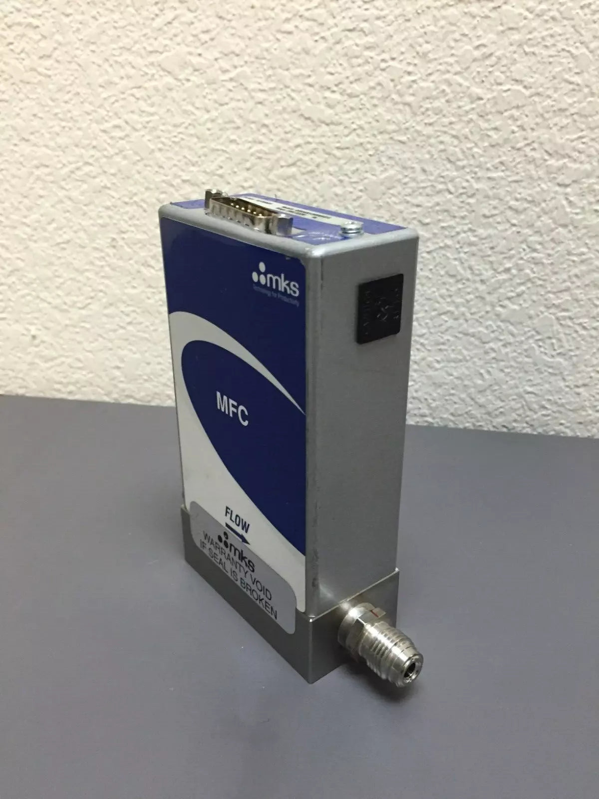 MKS GE50A001203RBV010 Gas Helium Mass Flow Controller 2000 SCCM