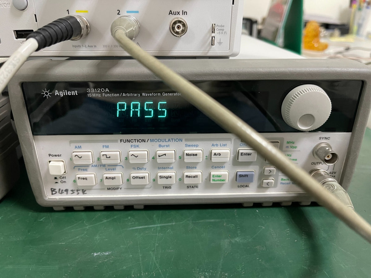 Agilent 33120A 15 MHz Function Arbitrary Waveform Generator