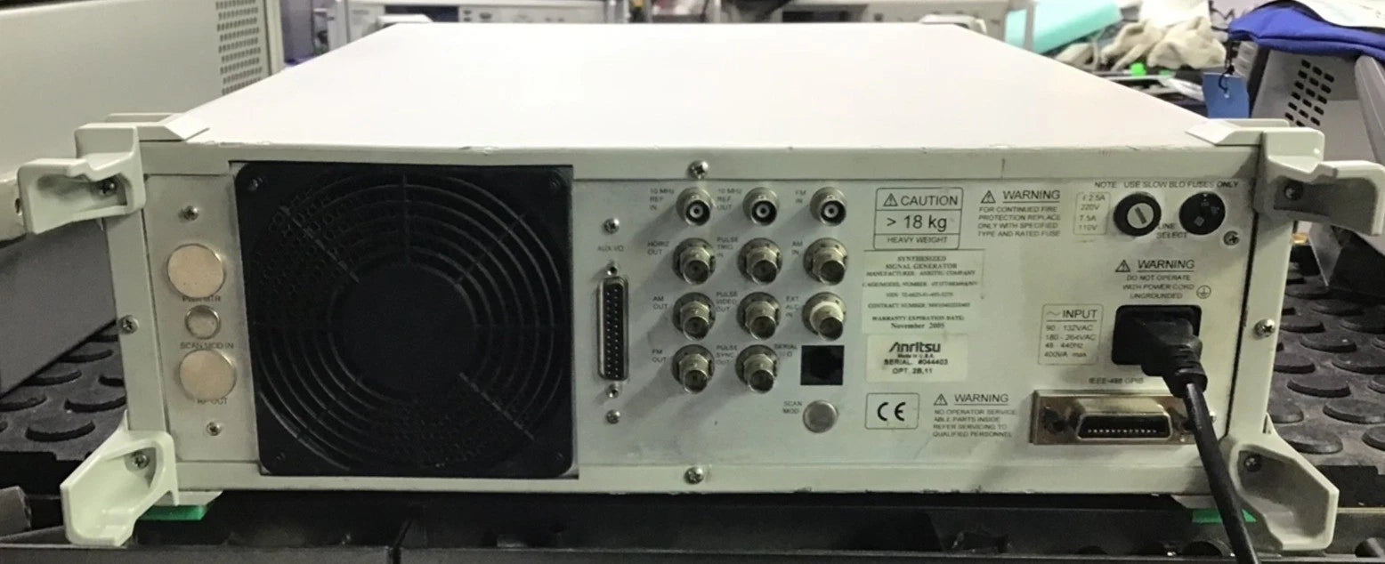 🔥Anritsu / Wiltron 68369A/NV Signal Generator Sweep 10MHz - 40GHz  2,11! CAL'D
