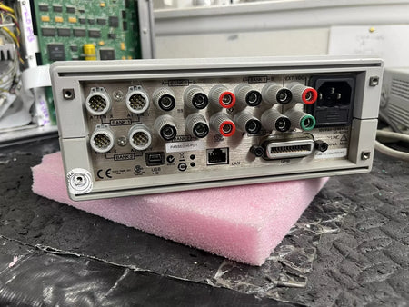 Agilent LXI 11713C Attenuator / Switch Driver +5, +15, +24V 2 Banks