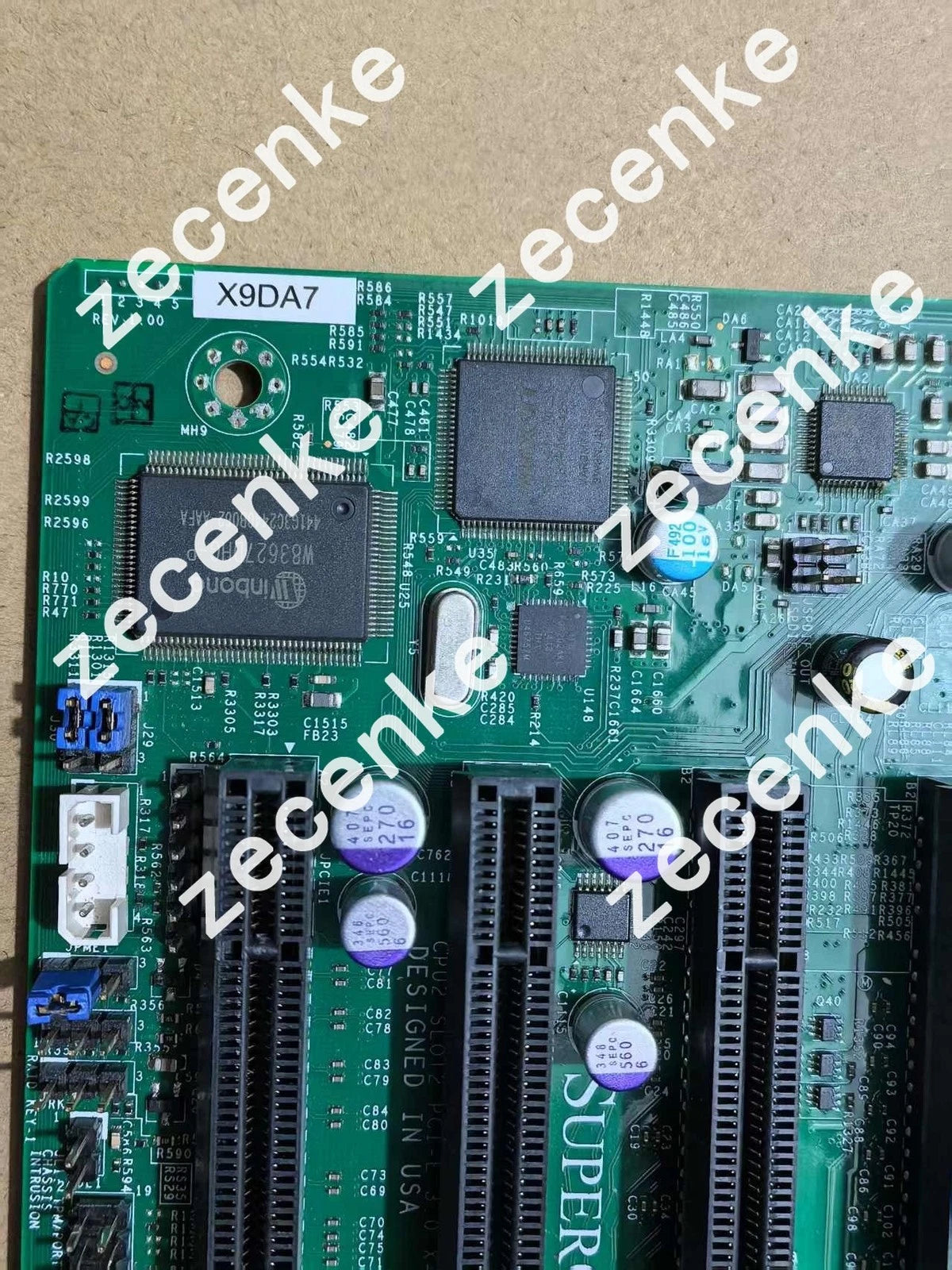 SUPER X9DA7 Server Motherboard: Features Dual CPU Support & DDR3 Memory Slots