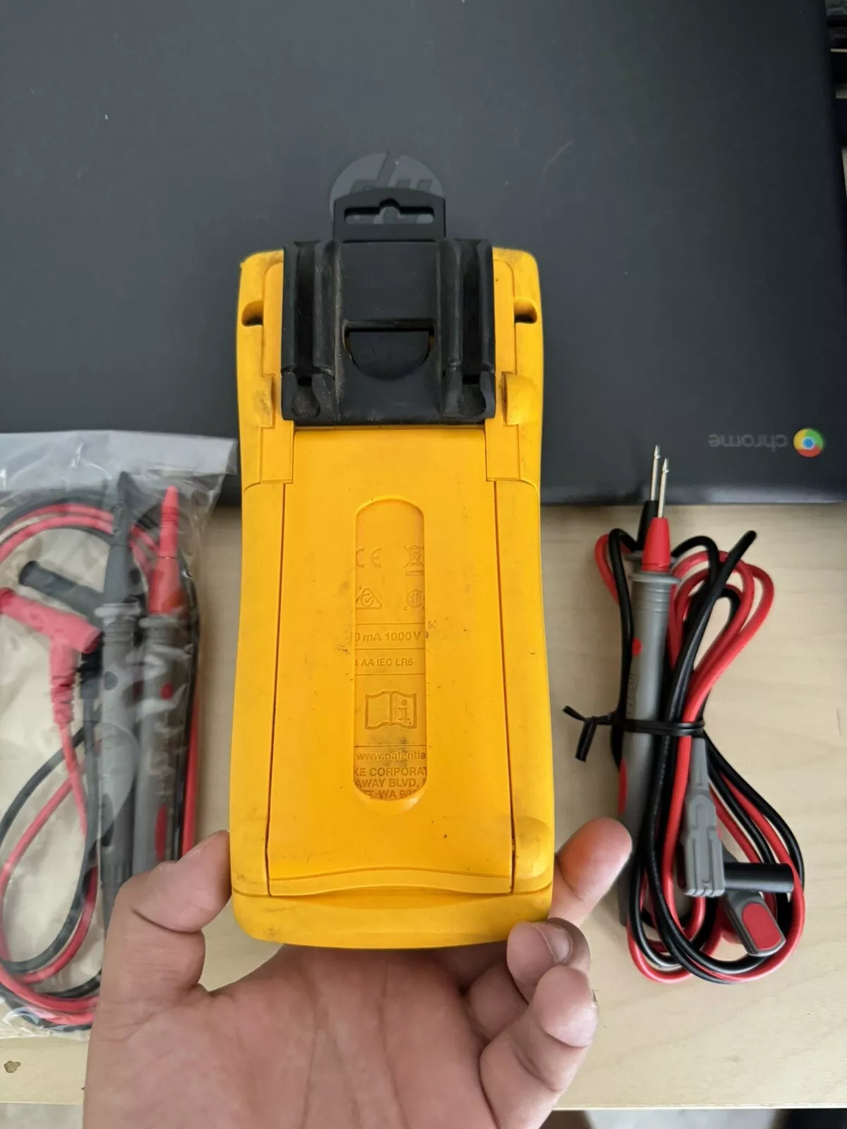 Fluke 789 Process Meter with 2 x Lead Sets