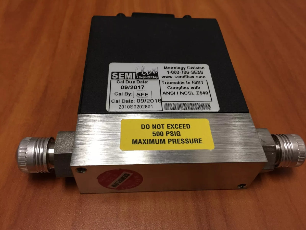 Semi Flow Engineering P/N: 10-SiH4-10L-2, Model SFC2000 Mass Flow Controller