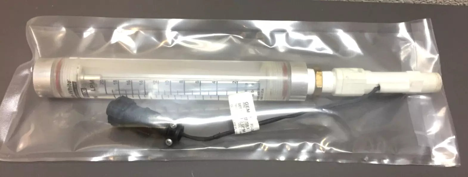 Blue White F-400 Flowmeter with GEMS FS-380P Liquid Flow Switch