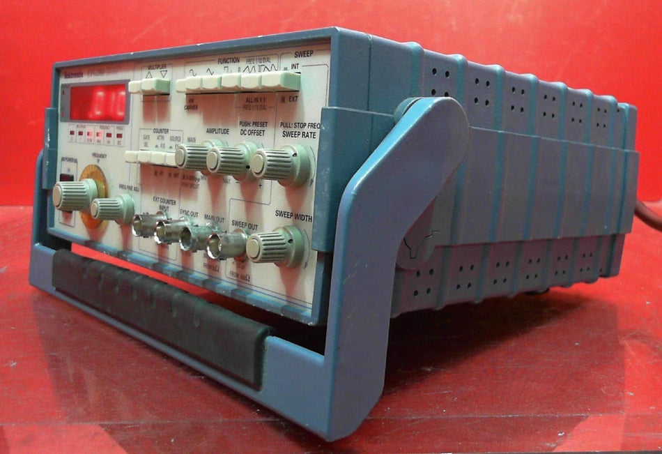 Tektronix CFG280 Function Generator/Counter SN:CFG280TW56143